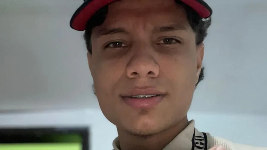 Chat with PerezSavage