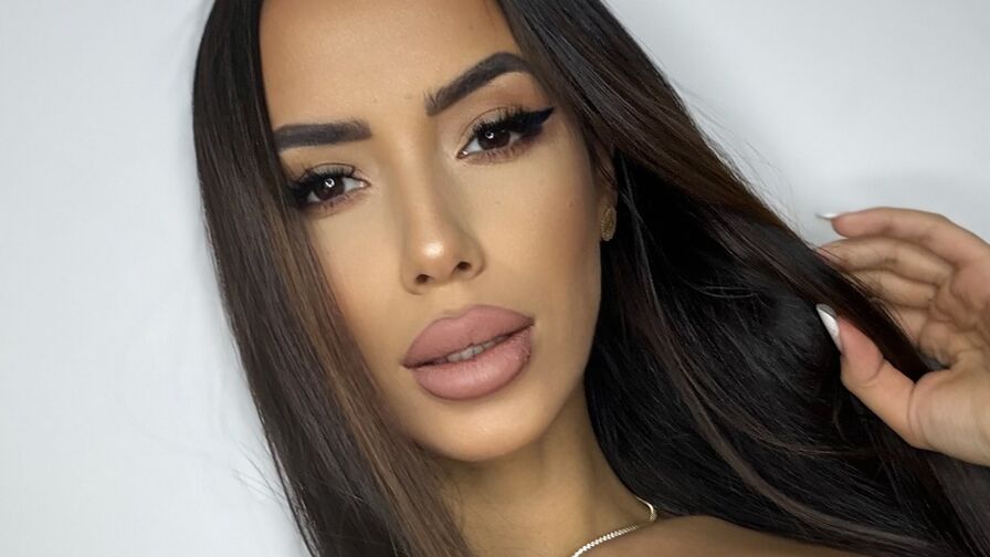 Chat with EvaYvez