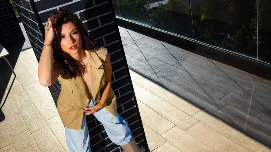 Chat with SofiaRoose