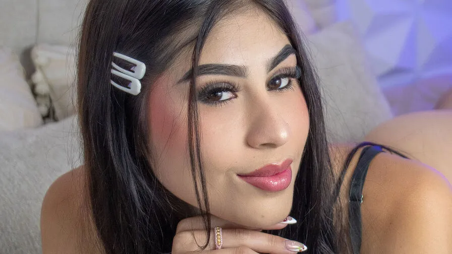 Chat with MiaDessire