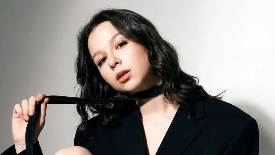 Chat with SofiaClarky