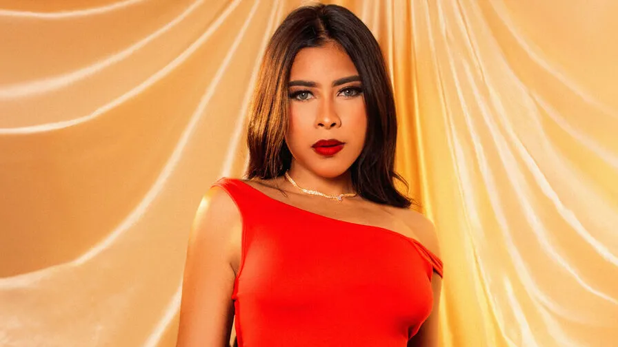 Chat with SofiaTorres