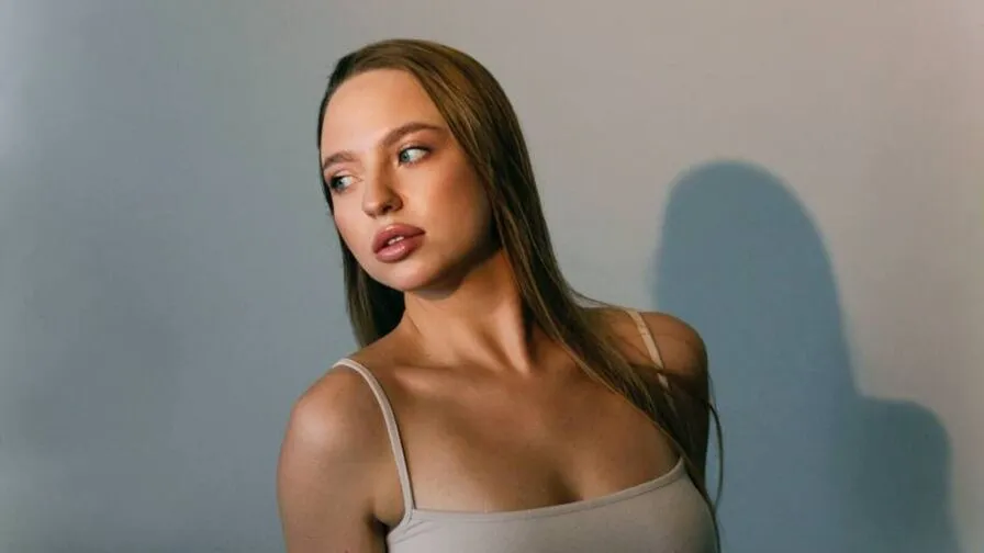 Chat with LoriHunt