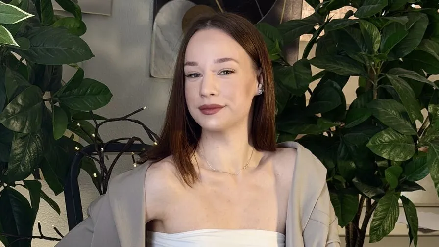 Chat with WynonaBarrigan