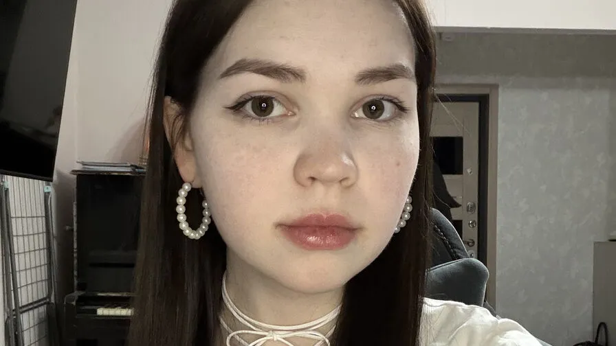 Chat with EmilyCarler