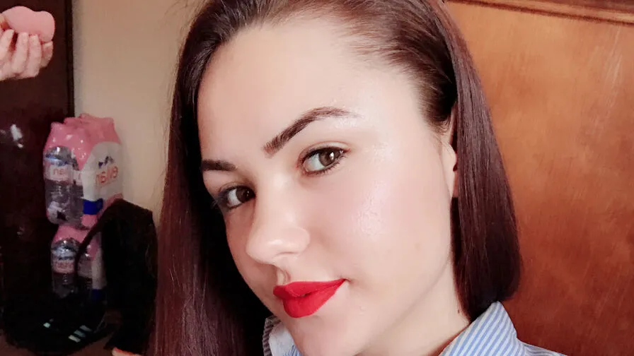 Chat with LunaTokio