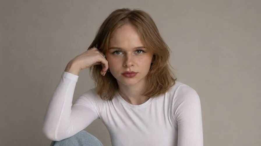 Chat with KayleenElms