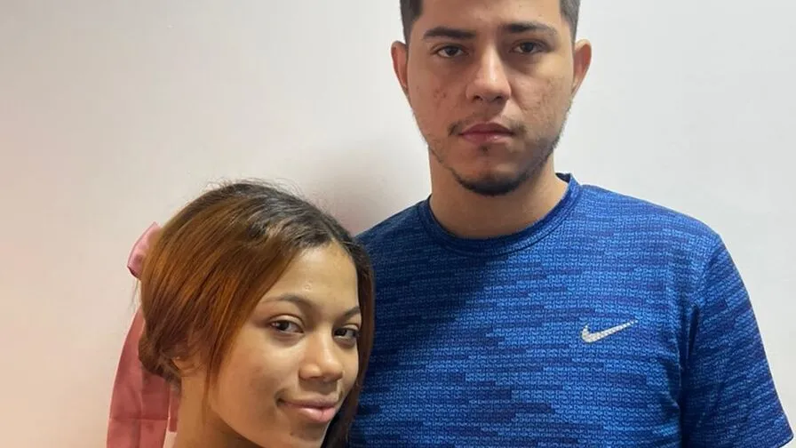 Chat with AlexaAndNick