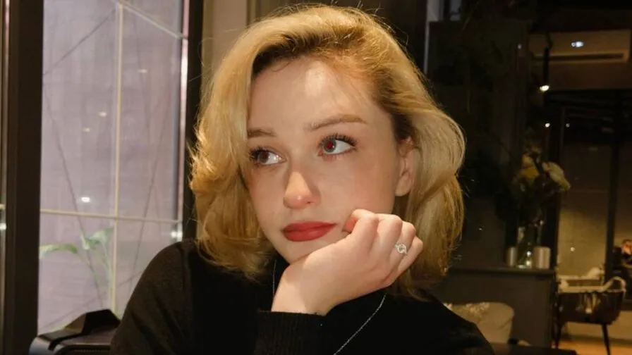 Chat with LilithYongi