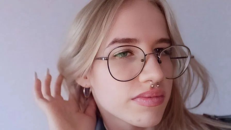 Chat with MarielSmolko