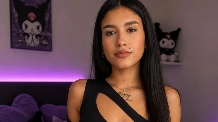 Chat with CherryMyla