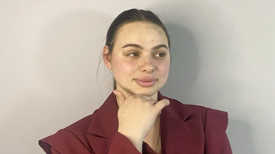 Chat with JeannettaBolin
