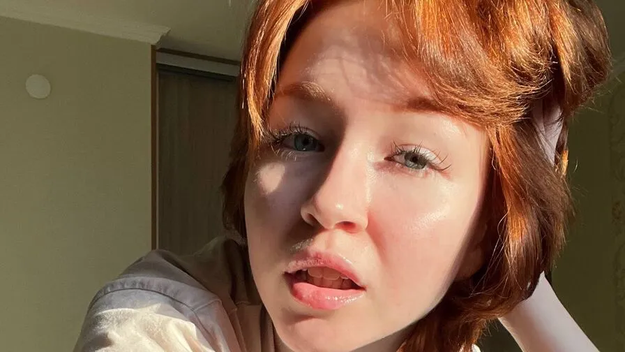 Chat with HelenaLaine
