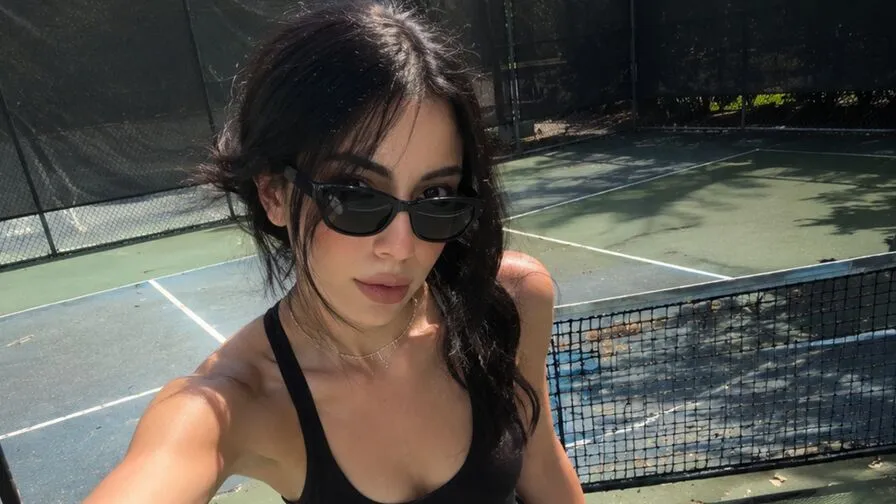 Chat with IrynnaBianchi