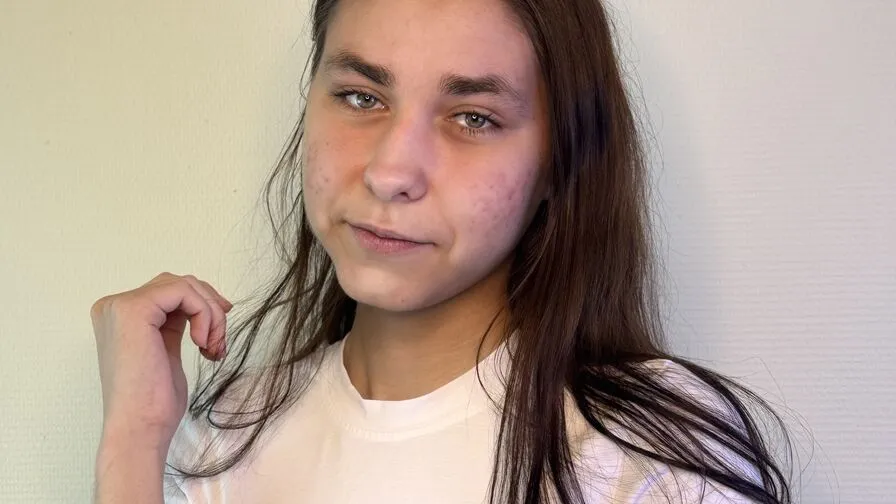 Chat with AngelaDefelice