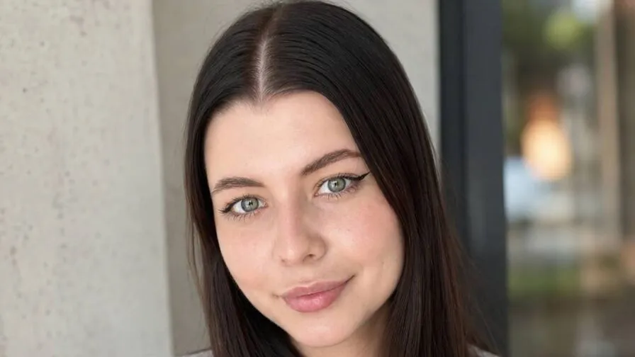 Chat with AleshiaLeviston