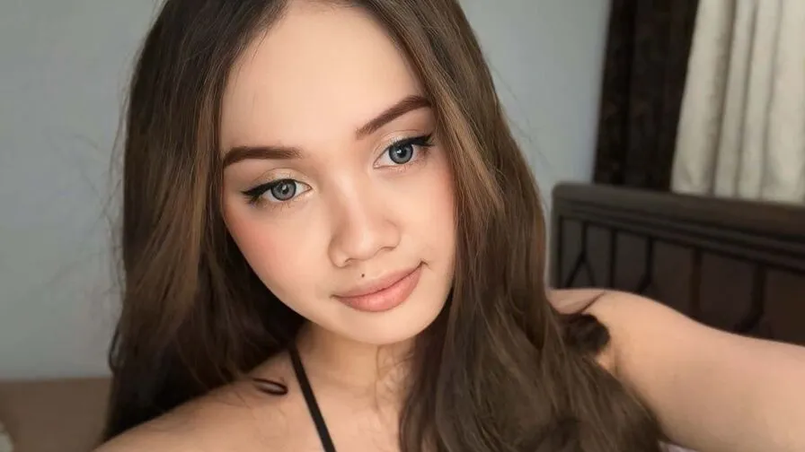 Chat with MaxCiana