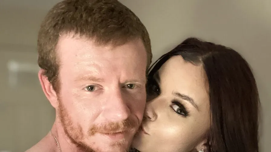 Chat with CosmicCouplee