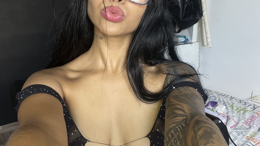 Chat with KatieReyes