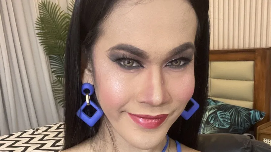 Chat with IvanaMolina