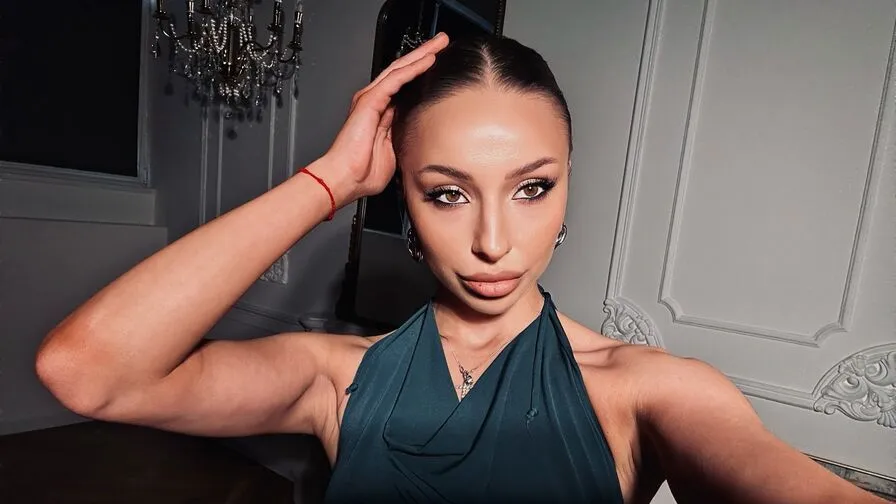 Chat with ElizabethNorris