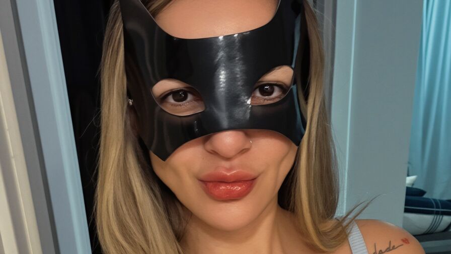 Chat with AnaBeatriz