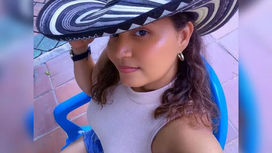 Chat with LauraPhol