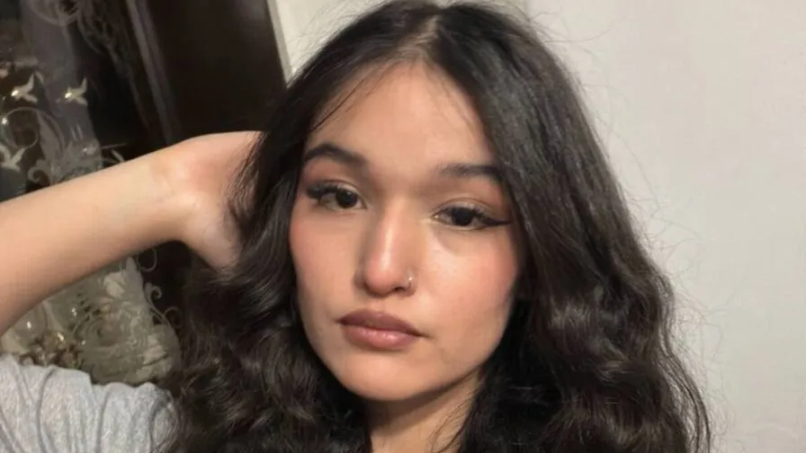 Chat with SorayaBenezra