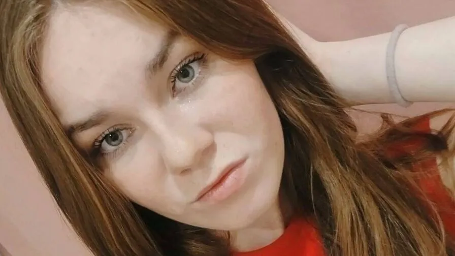 Chat with MarlynHouk