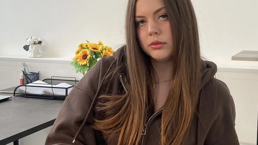 Chat with HildredBrage