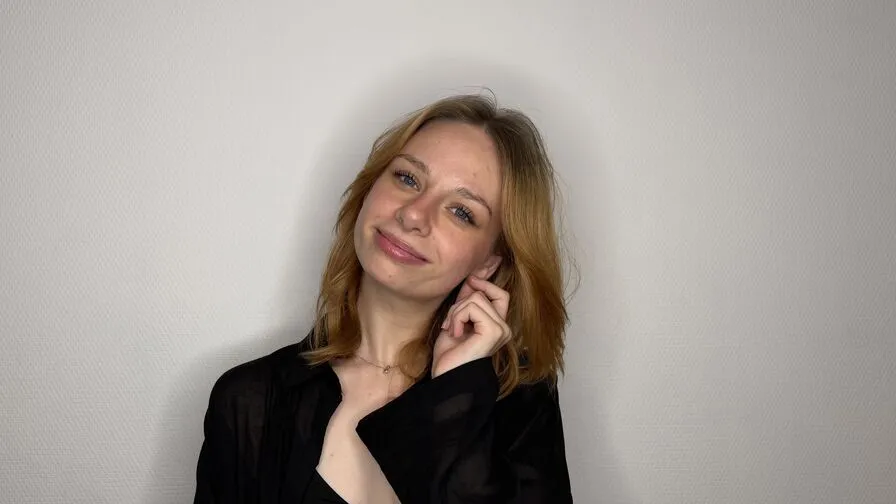 Chat with LouiseSchmidt