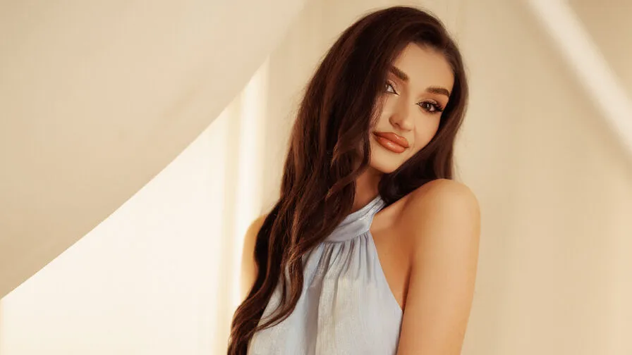 Chat with KendallSweet