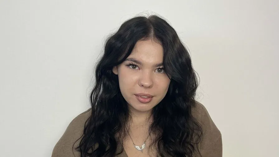 Chat with EmaRushlow