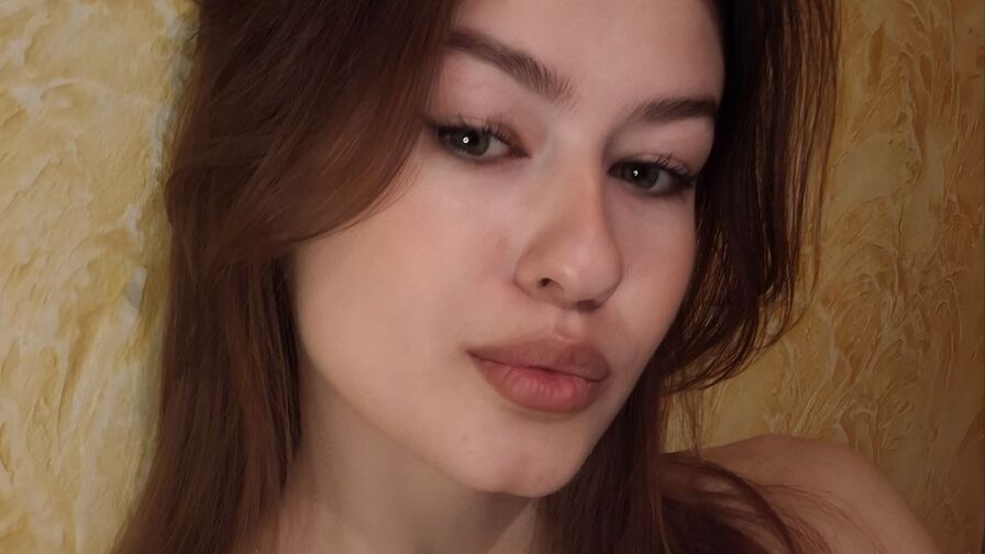 Chat with KarenFalknar