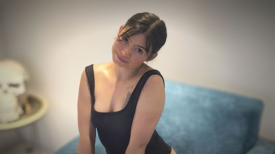 Chat with AmeliLuna