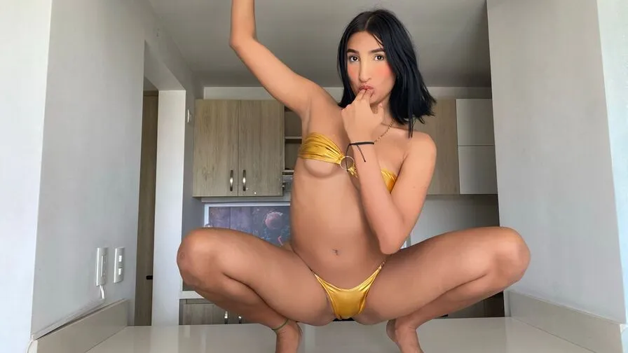 Chat with AmbarDilucas