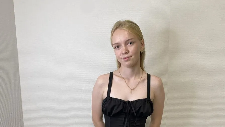 Chat with LindsayDonovan