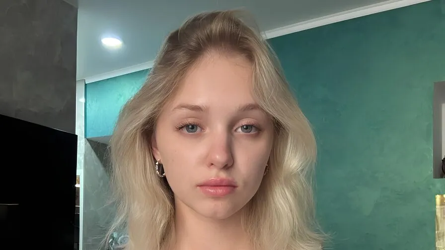 Chat with EveMorrison