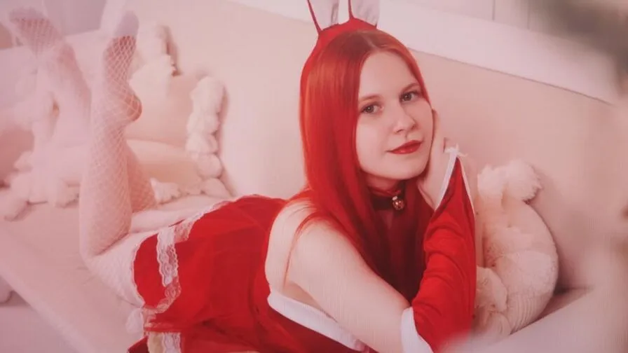 Chat with ChloeBaxter