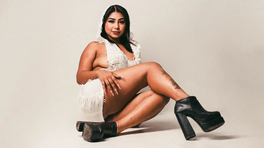 Chat with SophiaWindsor