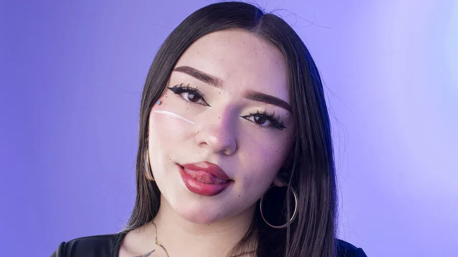 Chat with ValeriaLeiva