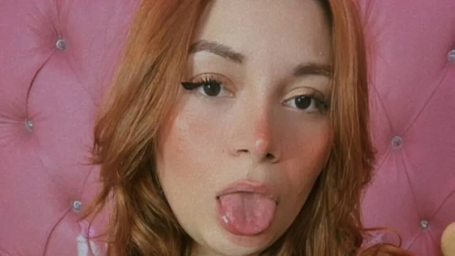 Chat with MadissonBlake