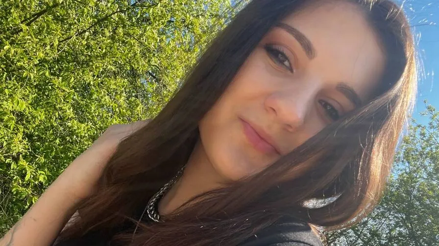 Chat with MaryannaShumway