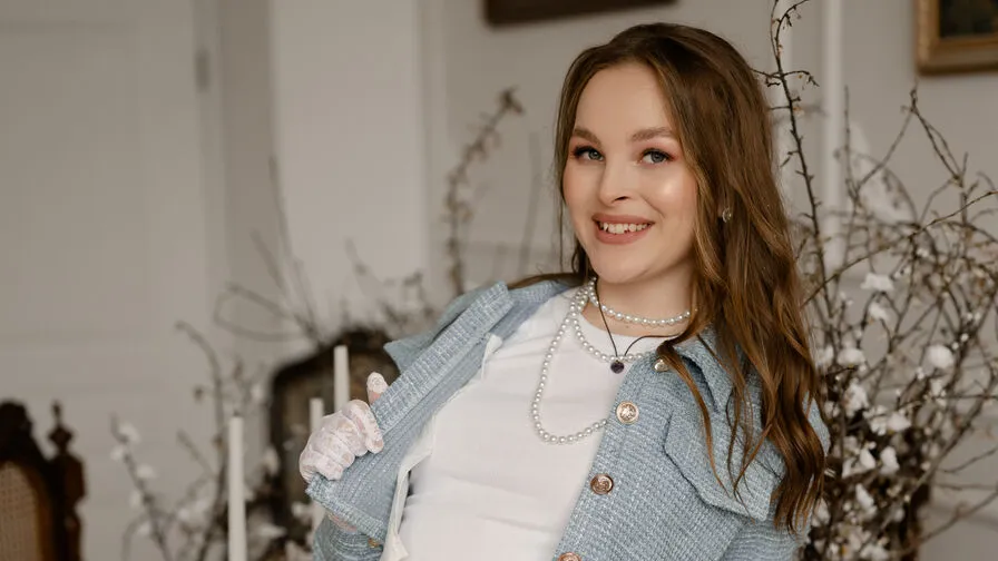 Chat with MadisonSmitt