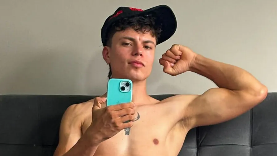 Chat with AlexBetancourt