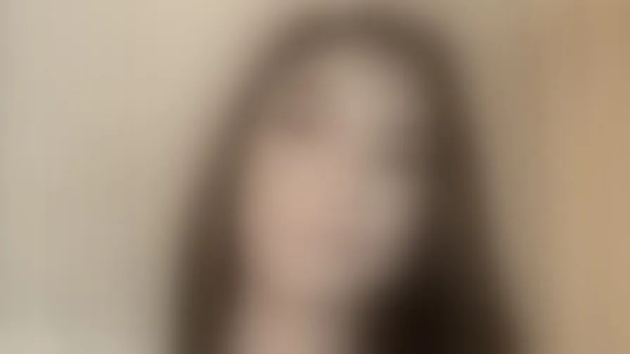 Chat with MeganNayr