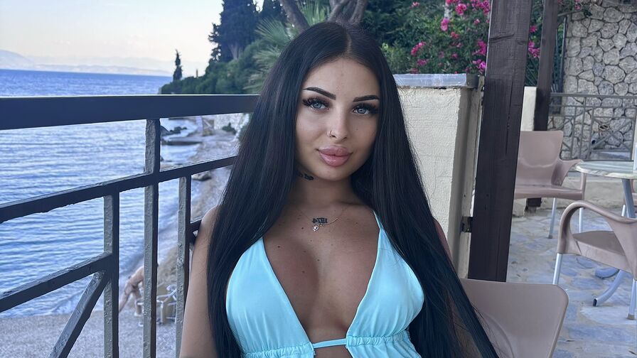 Chat with AshleyEtthen