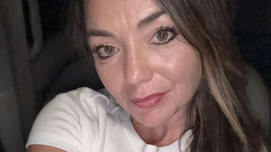 Chat with shaytate