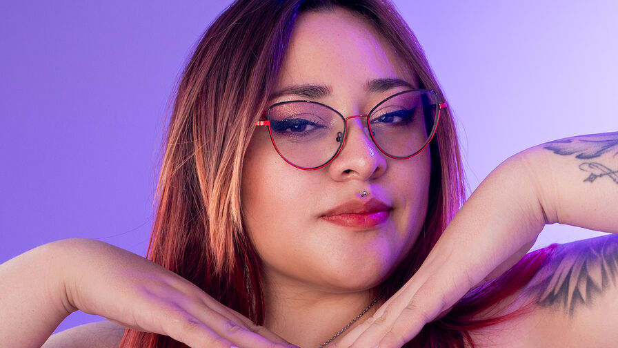 Chat with DakotaWrim