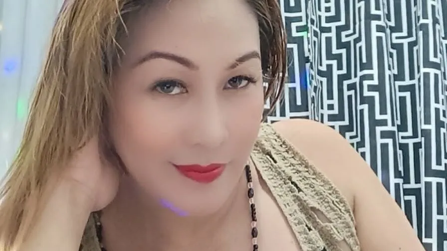 Chat with JingAmour
